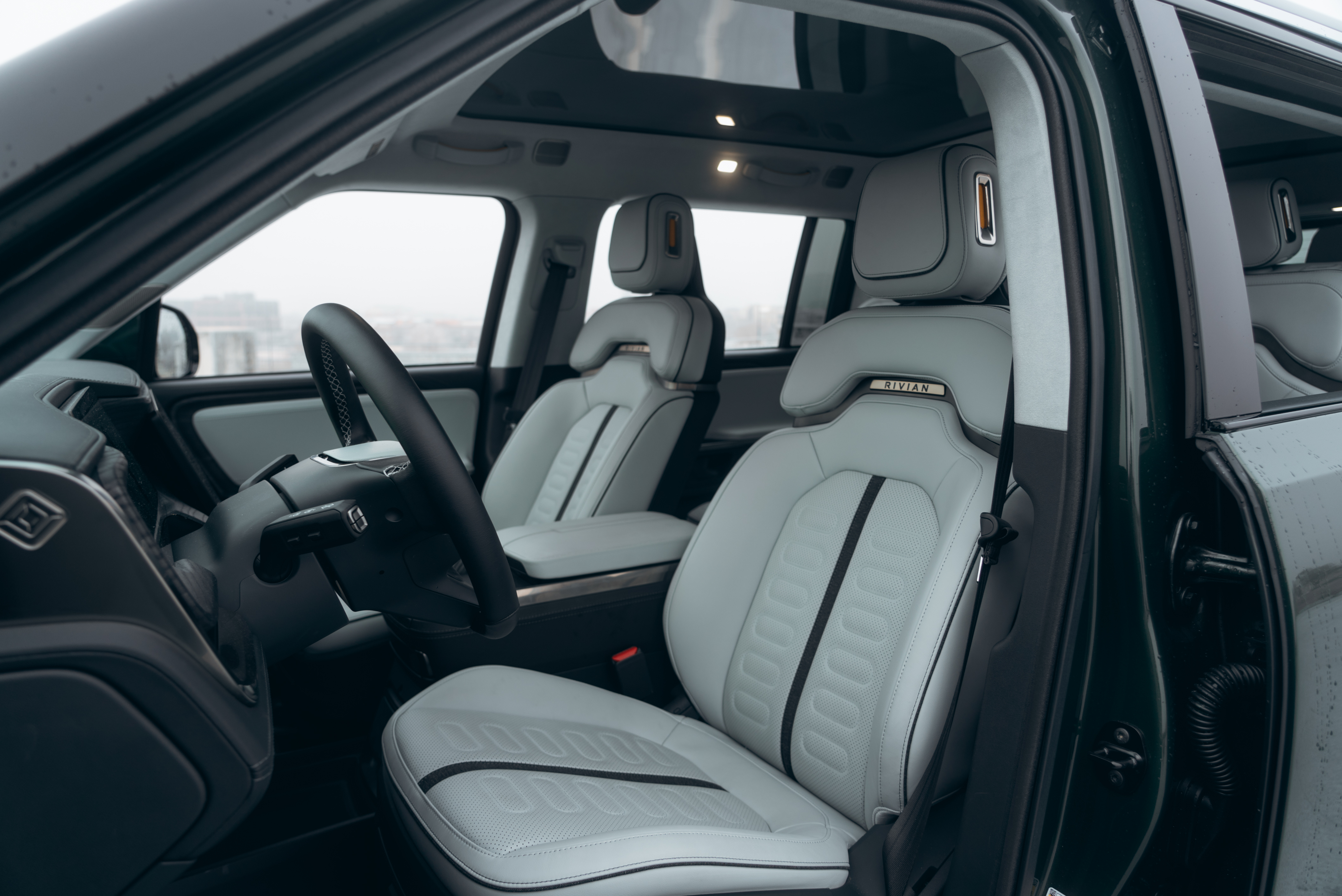 Rivian R1S interior